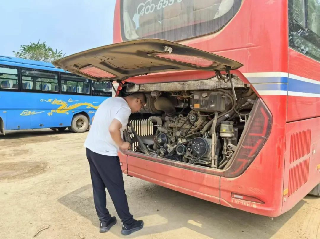 以练备战！亿万先生MR应急救援车辆参演“应急使命·2025”联合救援演习！