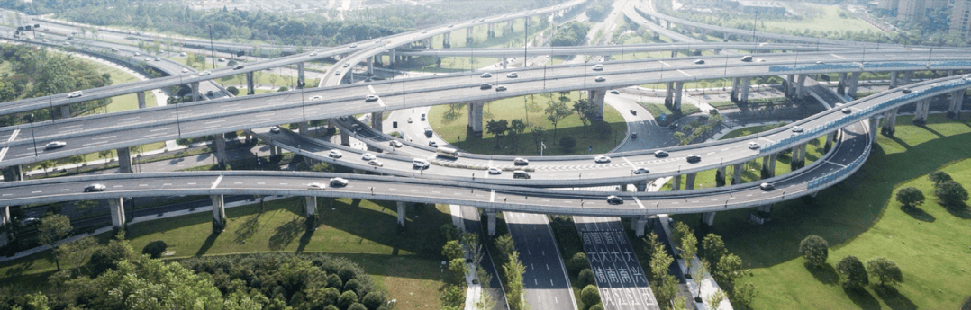 近距离观察救护车是什么体验？