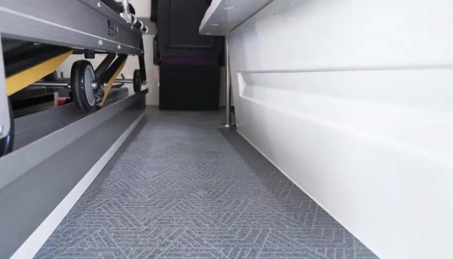 近距离观察救护车是什么体验？